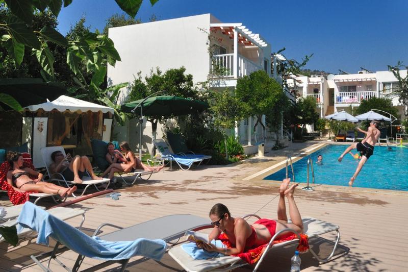 Hotel גומושלוק מראה חיצוני תמונה